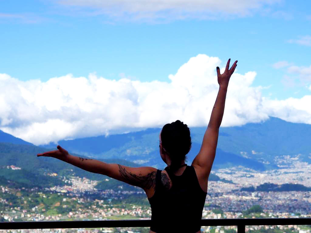 Cours de formation de professeur de yoga multi-style de 500 heures sur 30 jours au Népal