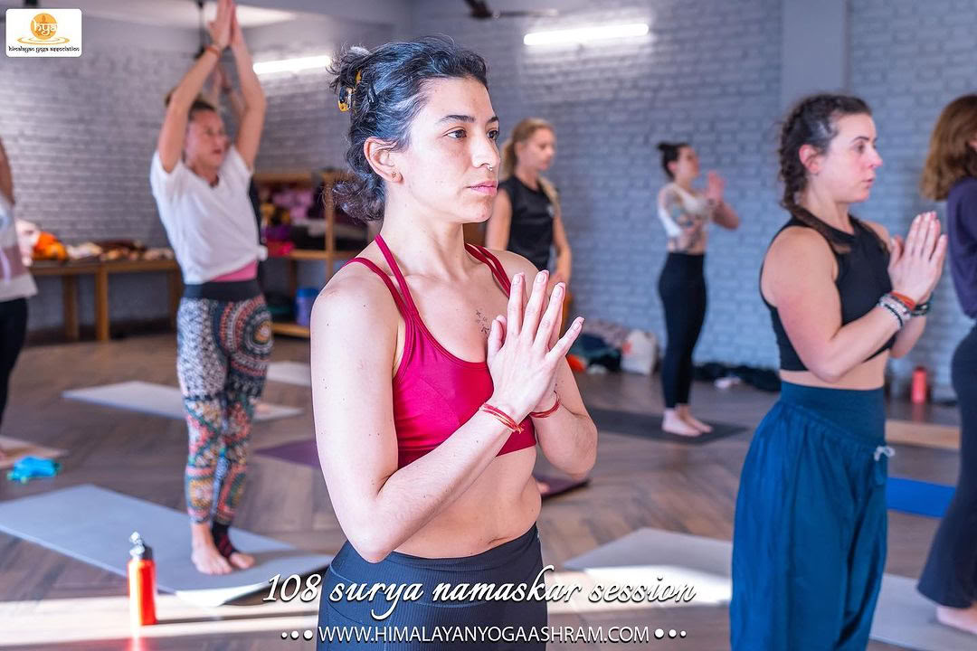 Formation de professeur de Yin Yoga de 500 heures à Bali Uluwatu