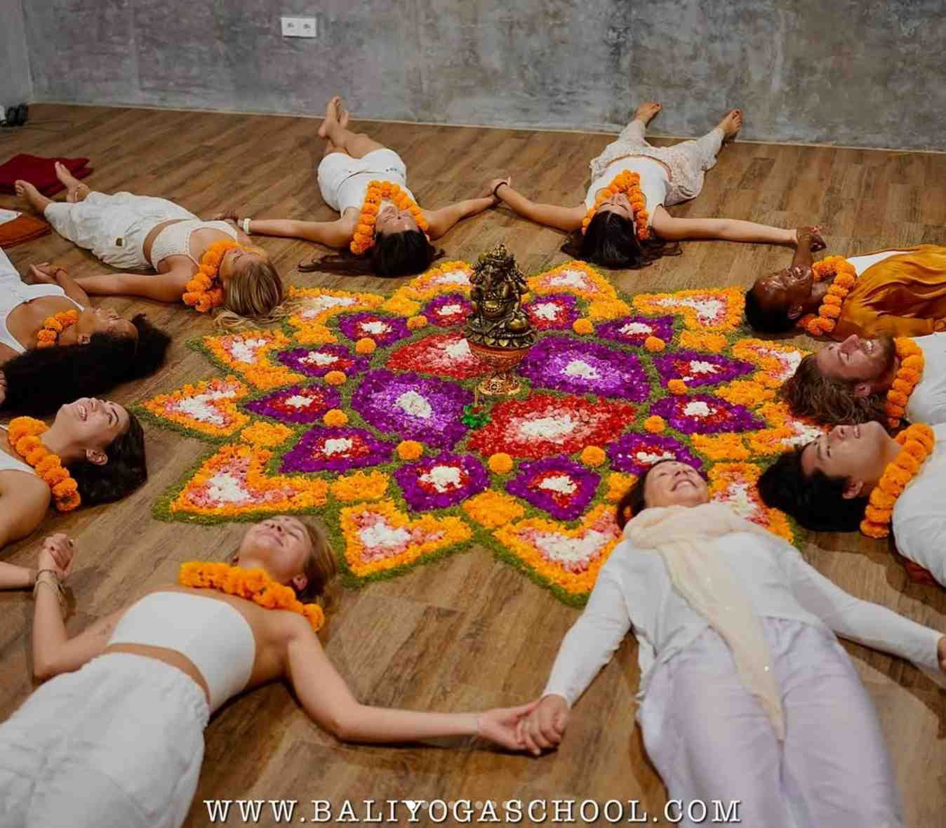 Formation de professeur de yoga de 300 heures à Canggu, Bali