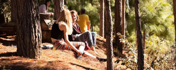 Éclairer l’inconscient : retraite de psychothérapie et de tantra non duel de 7 jours