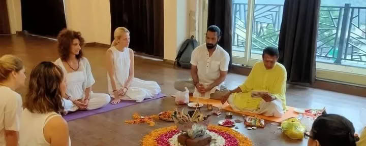 Retraite de yoga bien-être de 7 jours à Rishikesh, en Inde