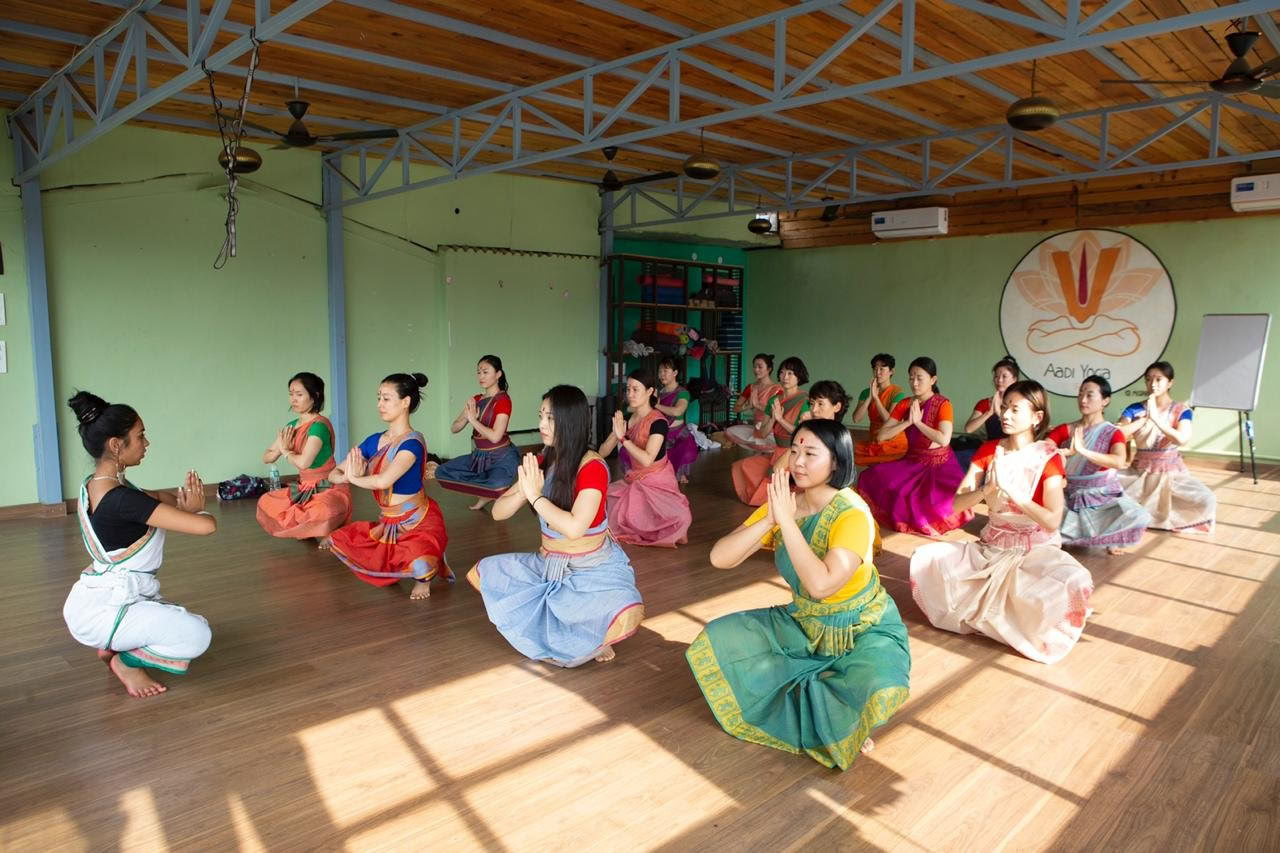 Formation de professeur de yoga de 100 heures à Rishikesh