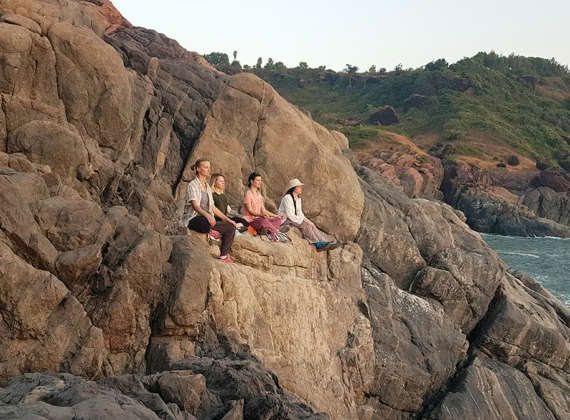 Formation de professeur de yoga de 100 heures à Rishikesh