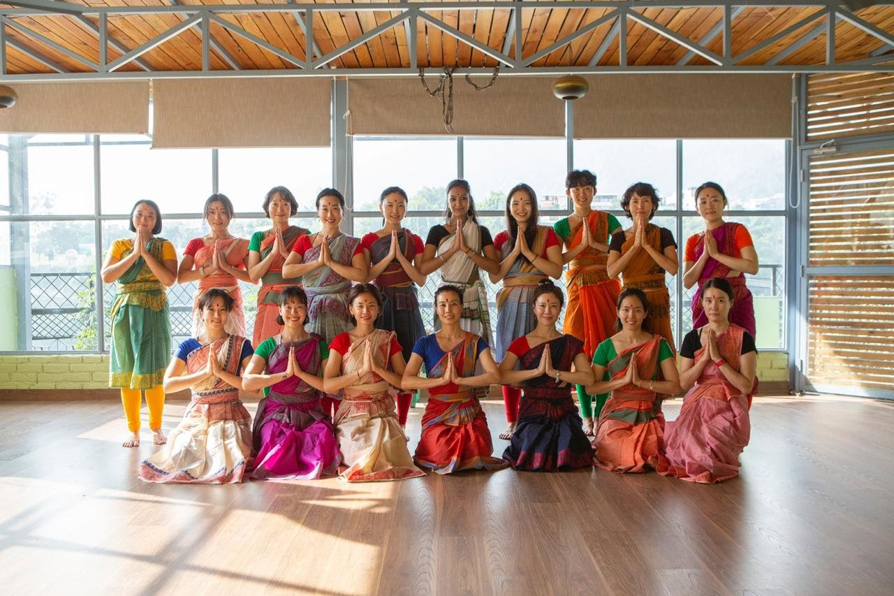 Formation de professeur de yoga de 100 heures à Rishikesh