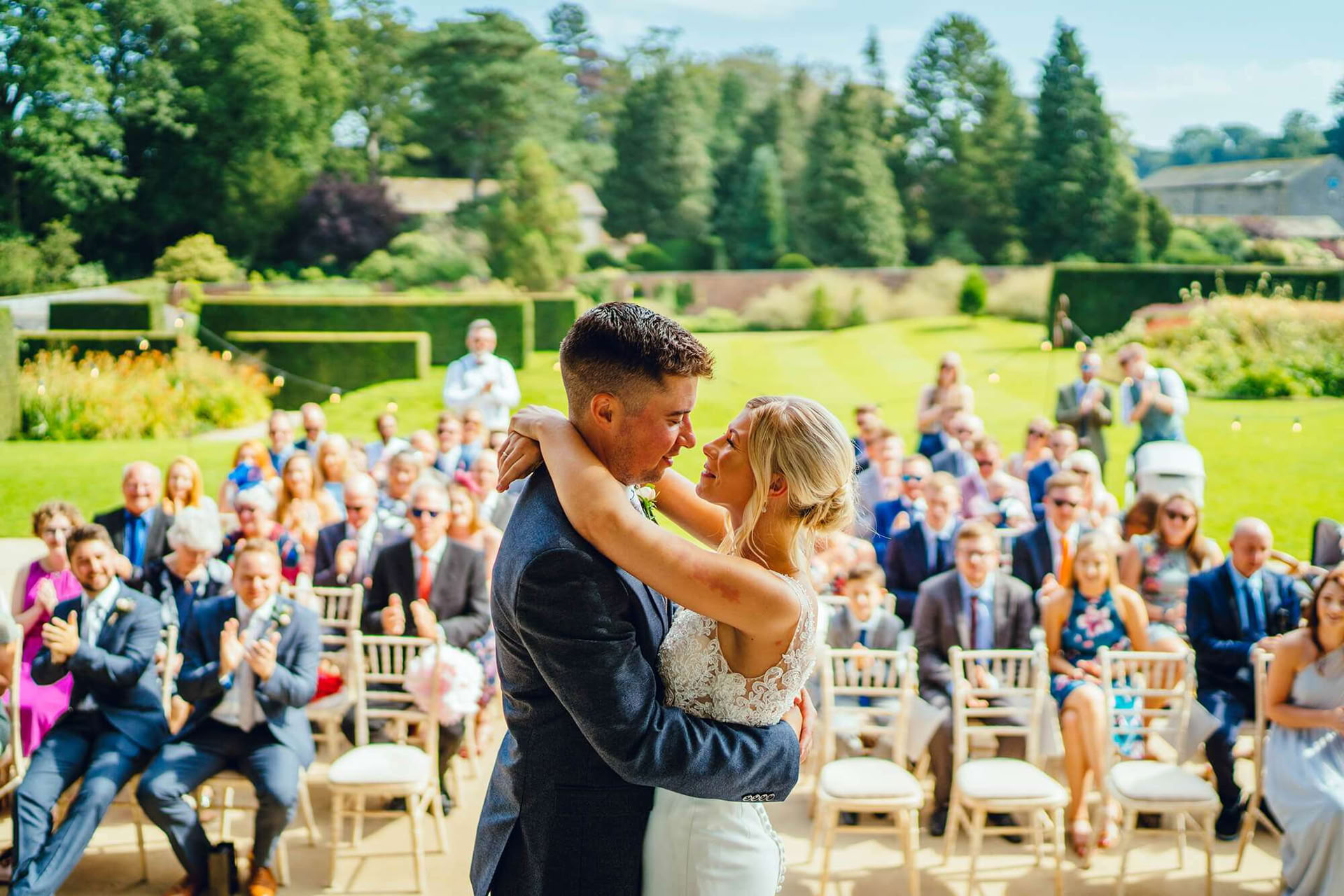 Mariages à Utopia
