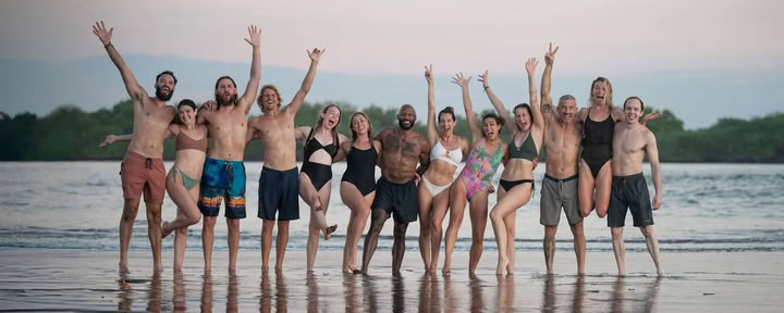 Retraite d’acro-yoga et de surf | Amaru Nicaragua