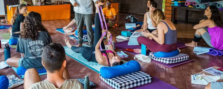 Formation de professeur de Yin Yoga et Vinyasa Flow de 200 heures à Bali