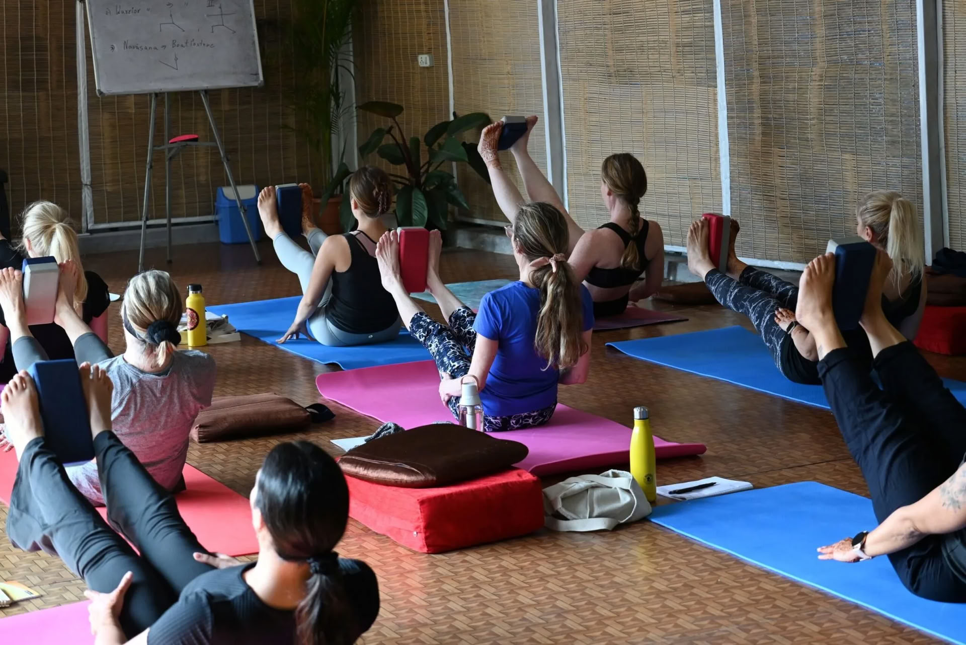 Formation avancée de professeur de yoga de 300 heures
