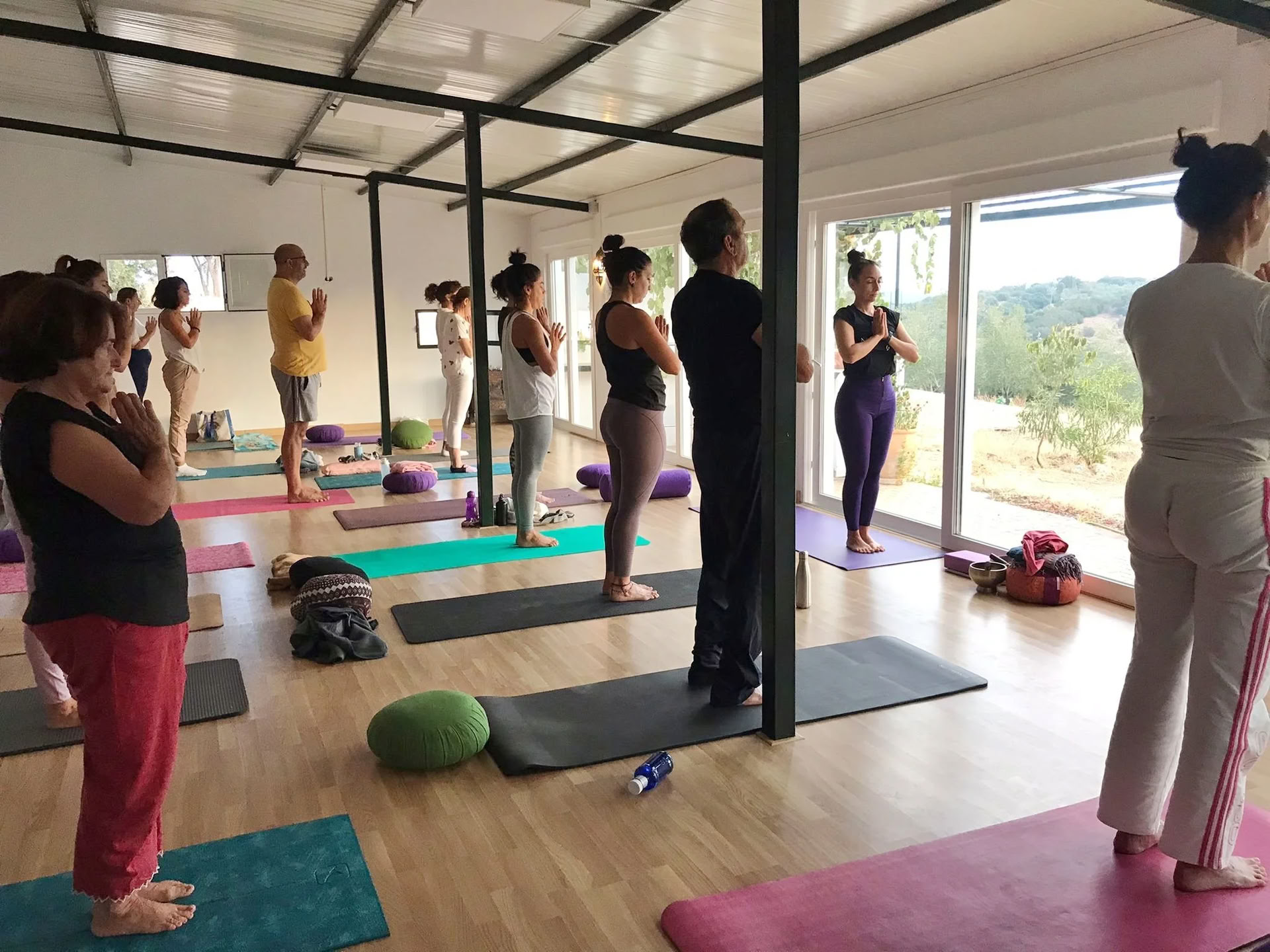 Retraite de yoga SISU et de HIIT Pilates — Cortijo El Cachete