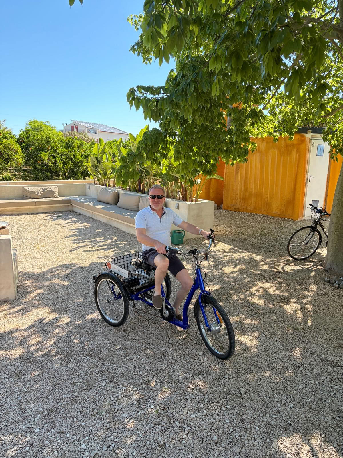 Se détendre, se nourrir, réfléchir dans la région de Valence en Espagne