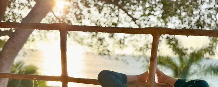 Nourrir le corps et réinitialiser l’âme avec du yoga actif et restauratif