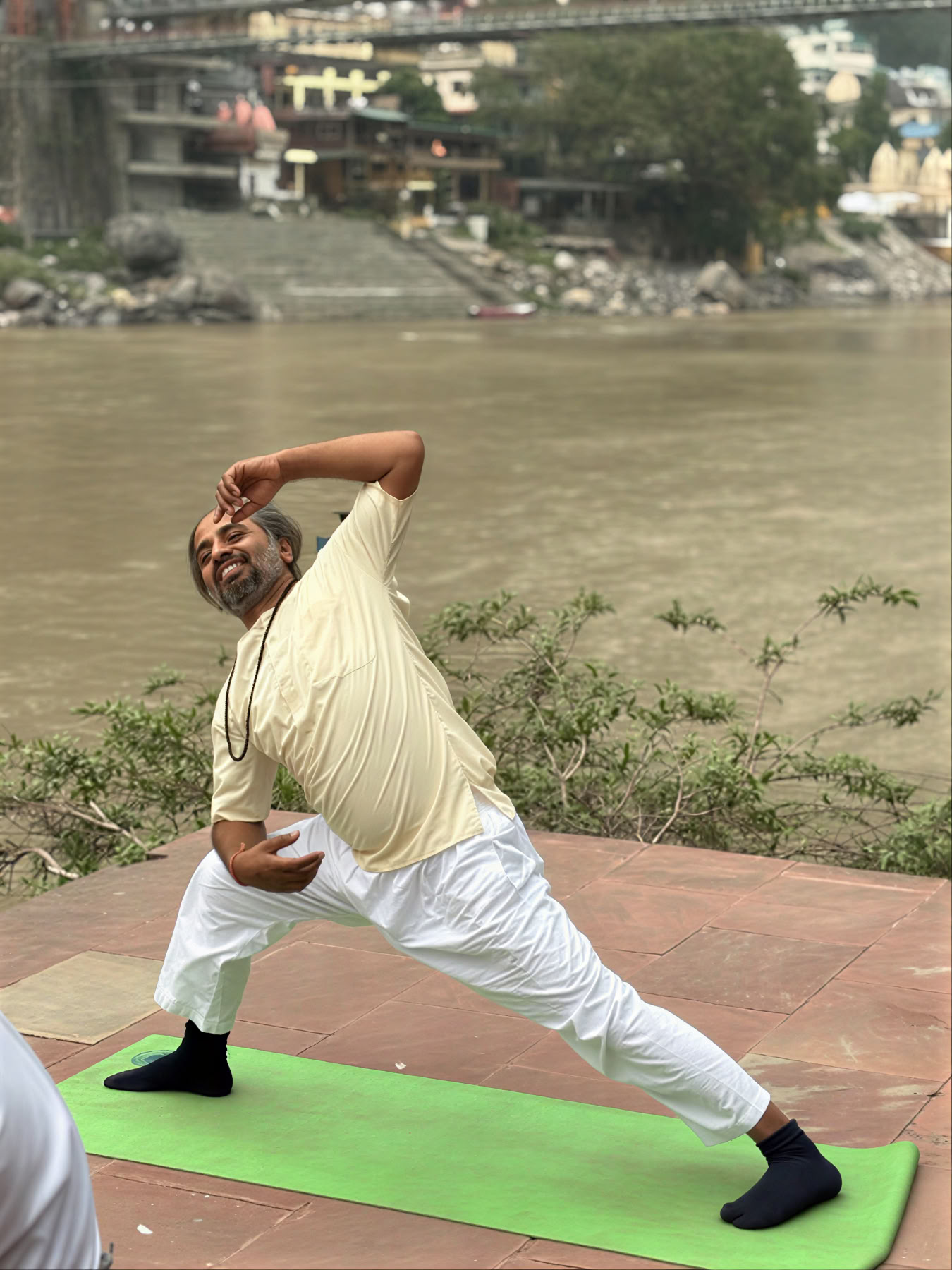 Formation de professeurs de yoga de 100 heures à Rishikesh