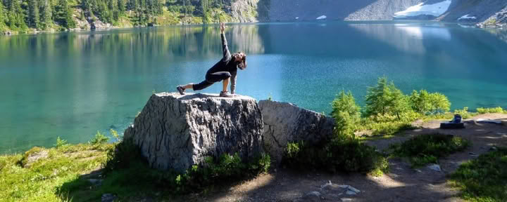 Retraite de yoga et de randonnée en montagne paisible