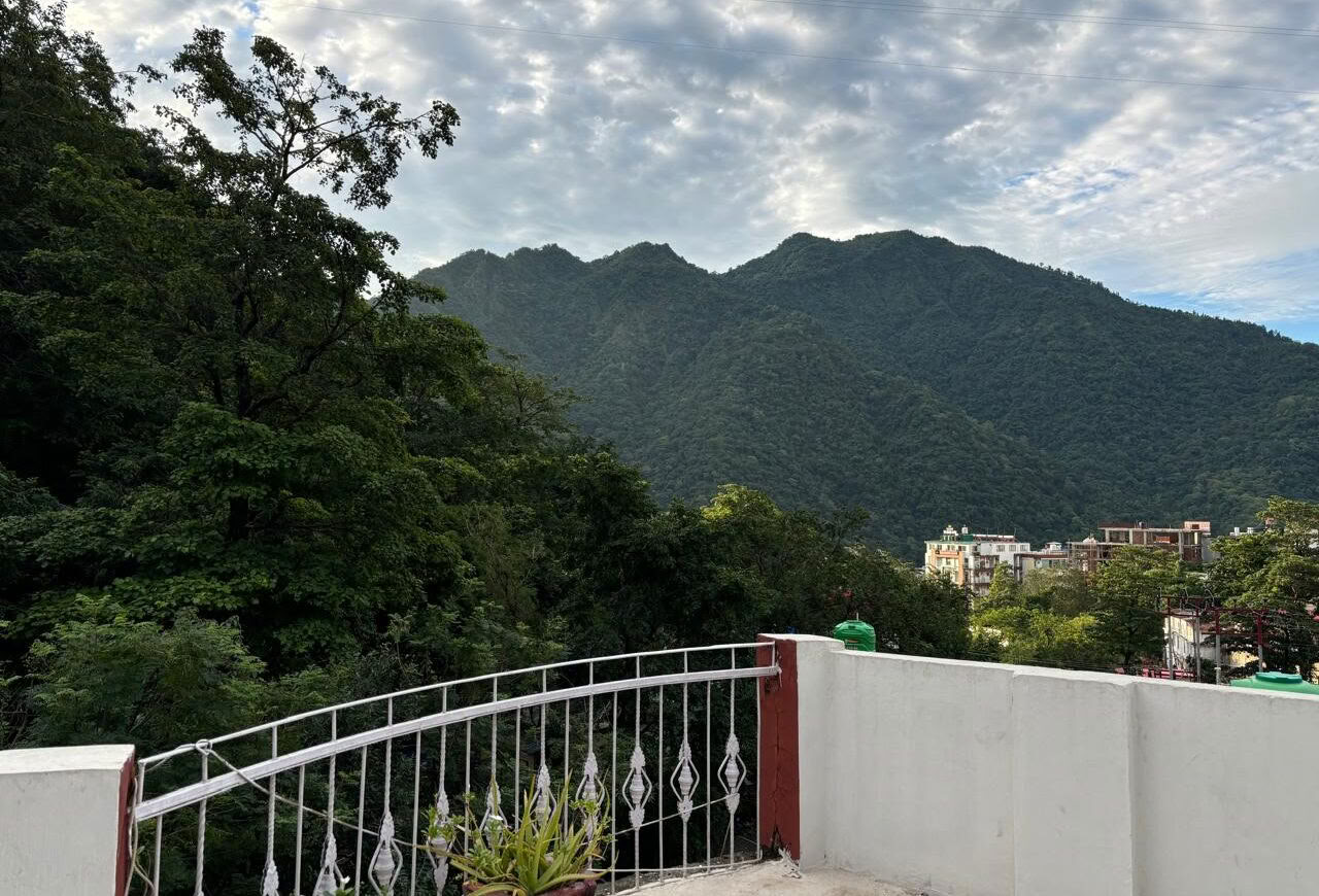 Formation de professeur de yoga de 100 heures à Rishikesh