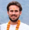 Formation de professeur de yoga de 100 heures