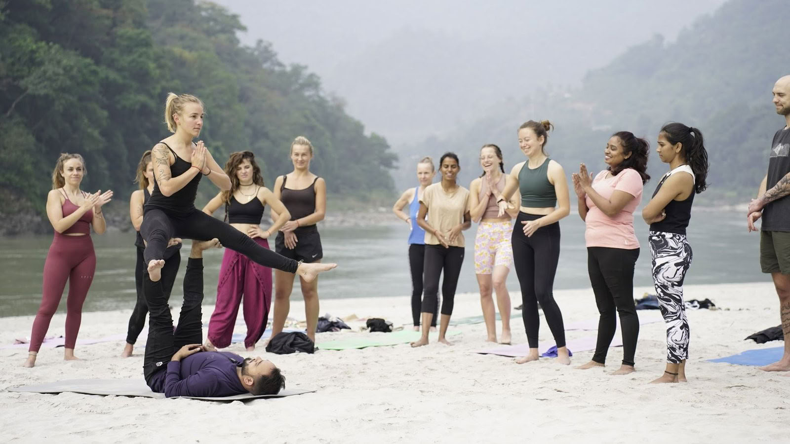 10 jours de retraites de yoga à Rishikesh, en Inde