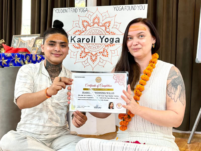Formation de professeur de yoga Yin et Yang de 50 heures à Rishikesh – du 1er au 7 janvier 2026