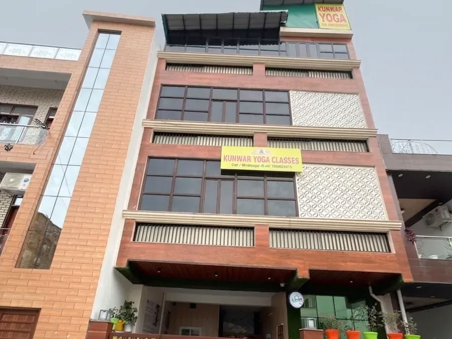 Formation de professeur de yoga de 300 heures à Dehradun