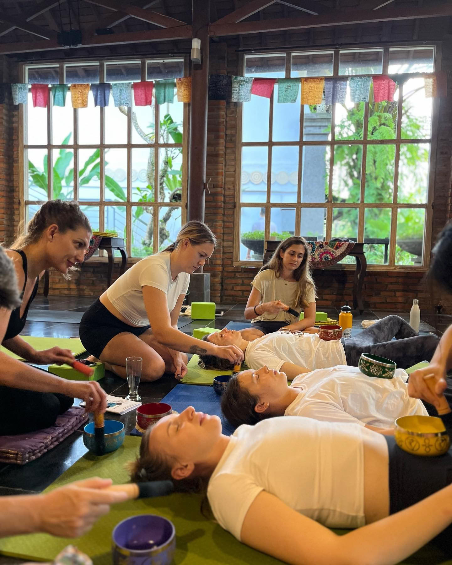 Formation de professeur de yoga aérien de 7 jours à Bali