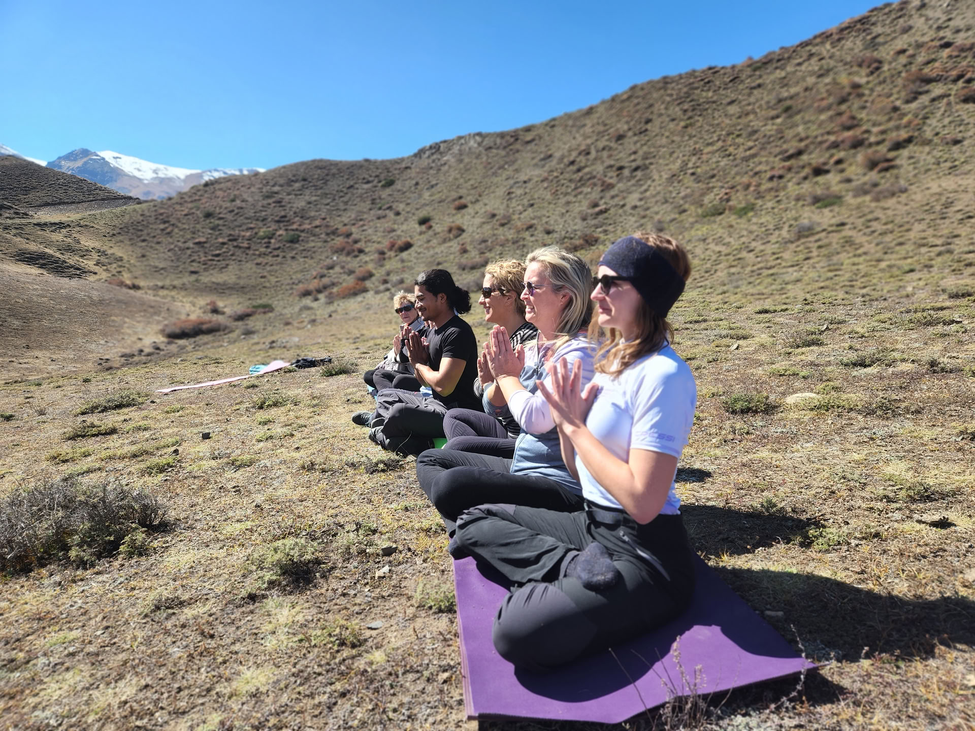 Trek de yoga et pèlerinage de l’âme vers la terre sacrée du Mustang