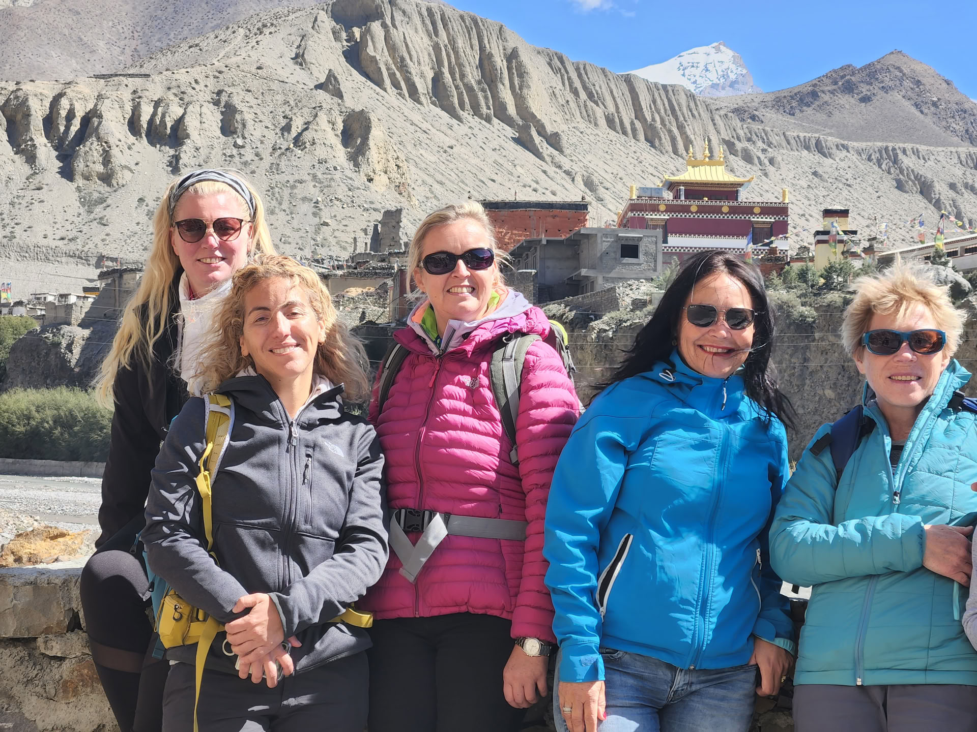 Trek de yoga et pèlerinage de l’âme vers la terre sacrée du Mustang