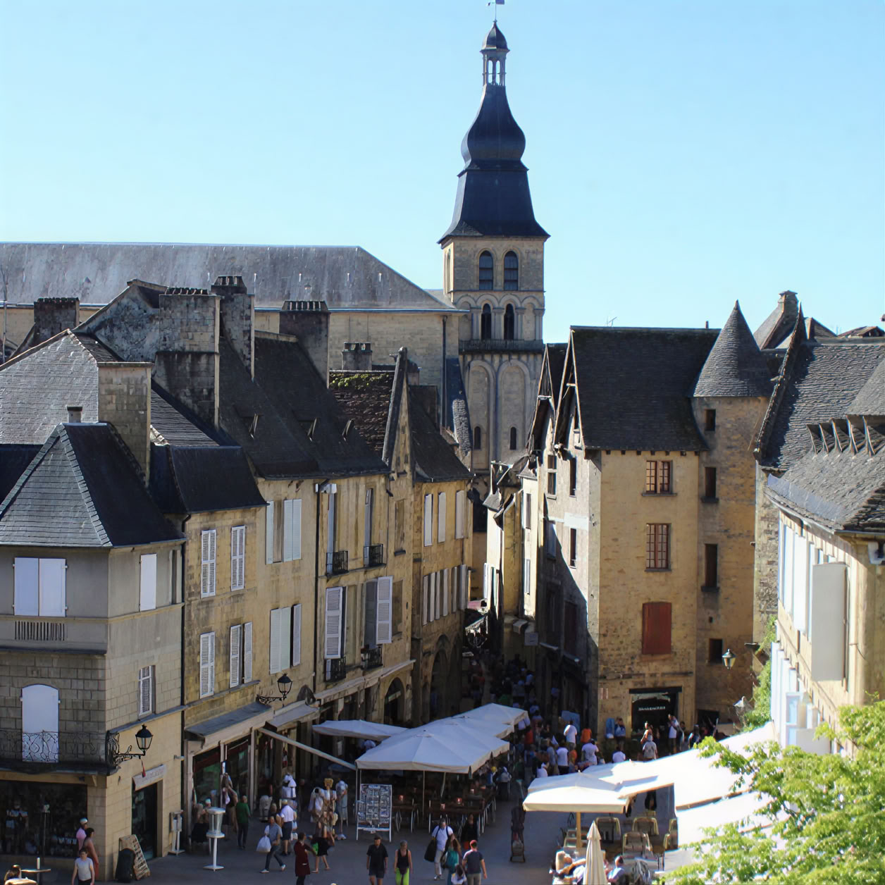 Retraite d’immersion en français : une semaine en Dordogne