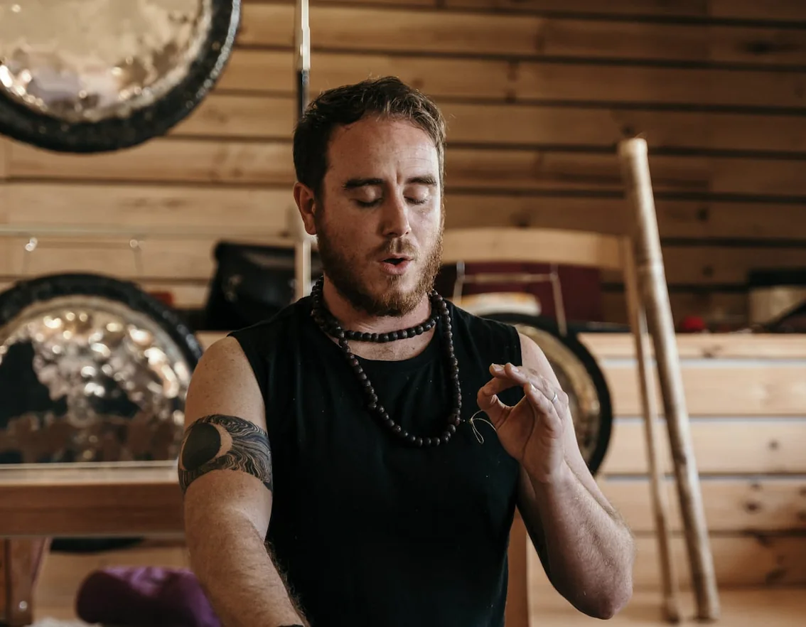 Retraite d’été 2026 | Yoga Iyengar, Hatha–Kriya et Tantra Yoga avec Pablo Ferrero