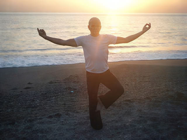 Yoga sur la plage