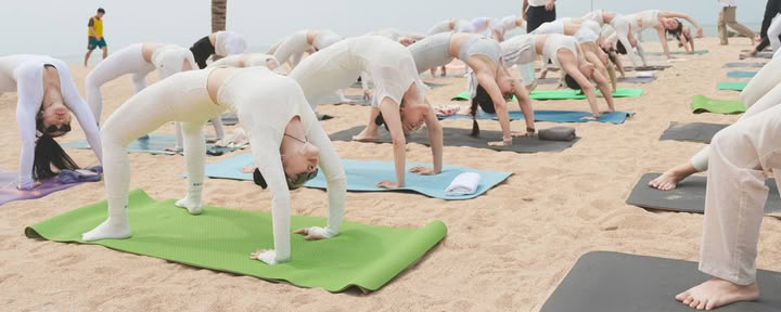 Formation avancée de professeur de yoga de 300 heures