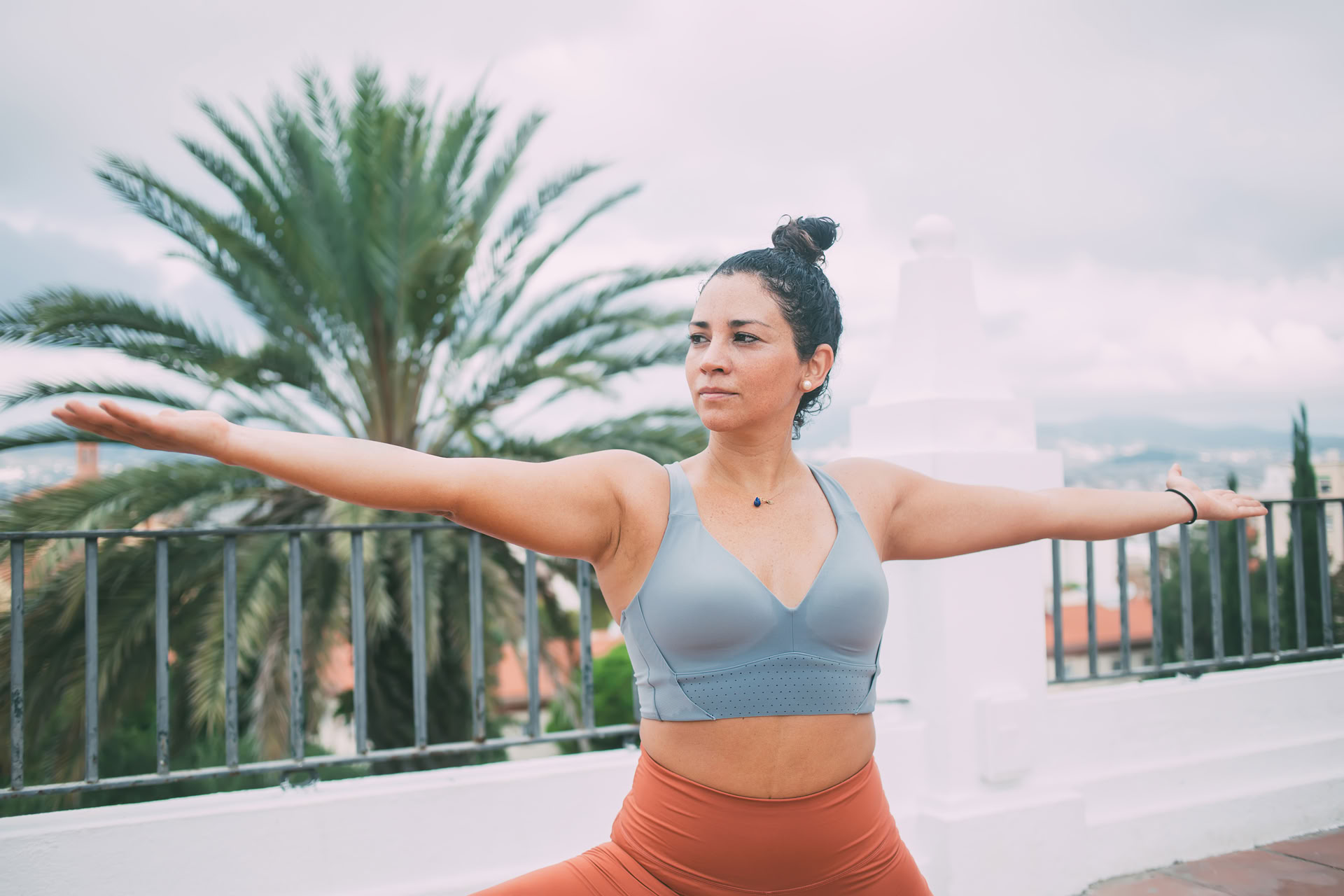 Yoga au lever du soleil