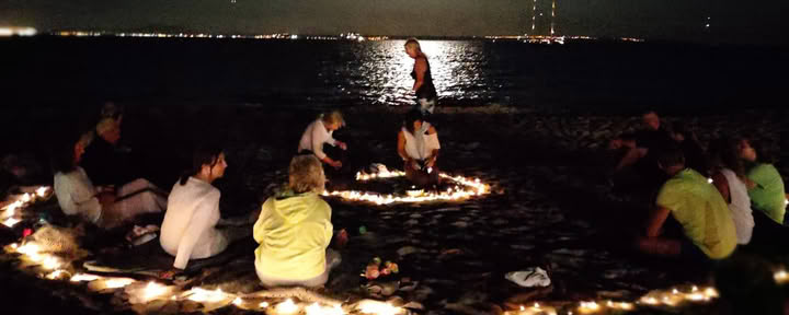Cérémonie de yoga de pleine lune