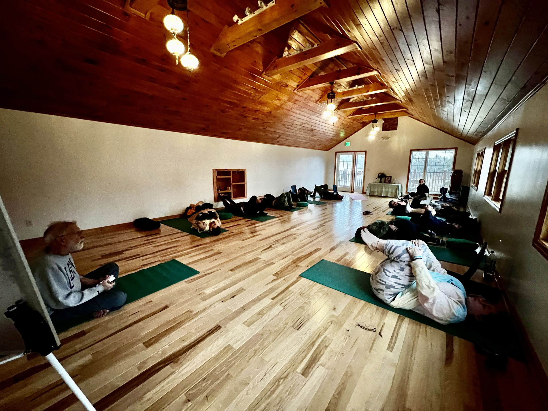 Intensif de méditation, yoga et silence