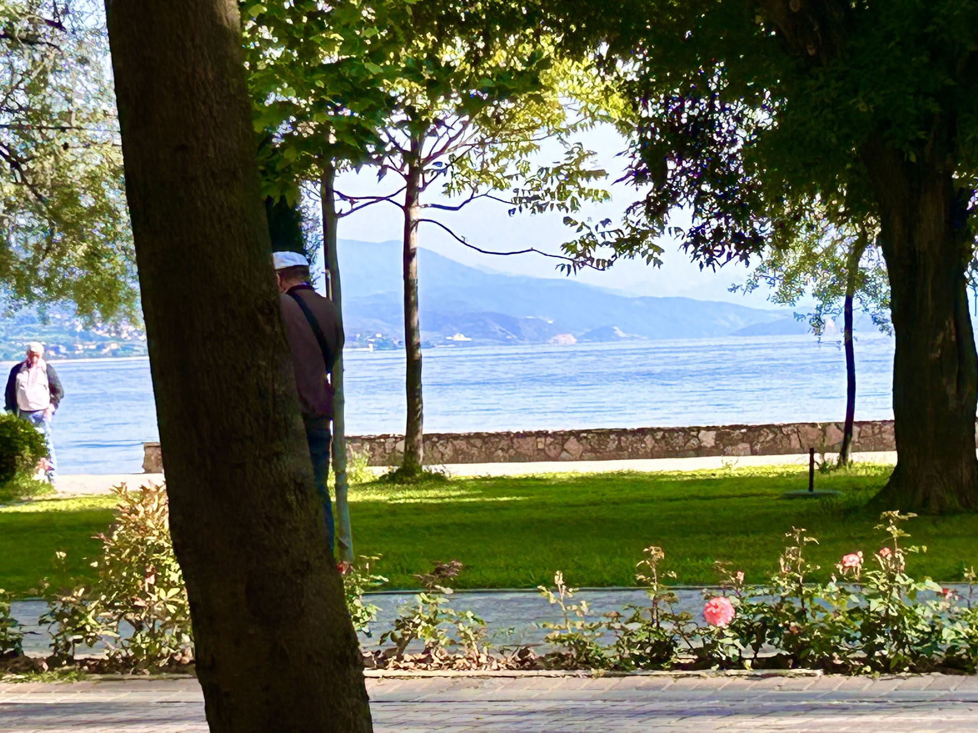 Trouvez votre force : yoga et autodéfense au lac d’Ohrid