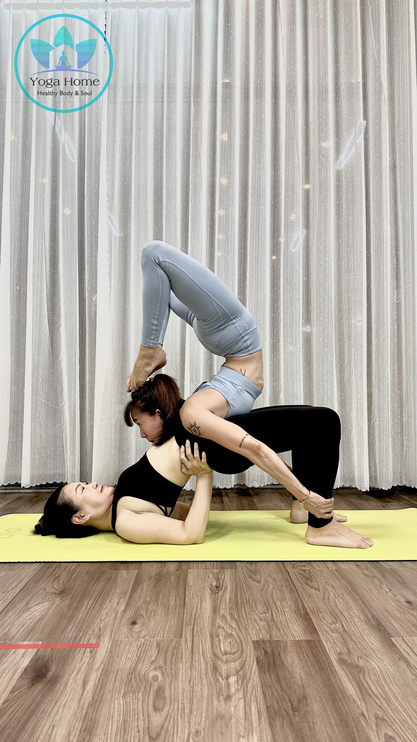 Formation de professeur de yoga de 200 heures à Yoga Home School