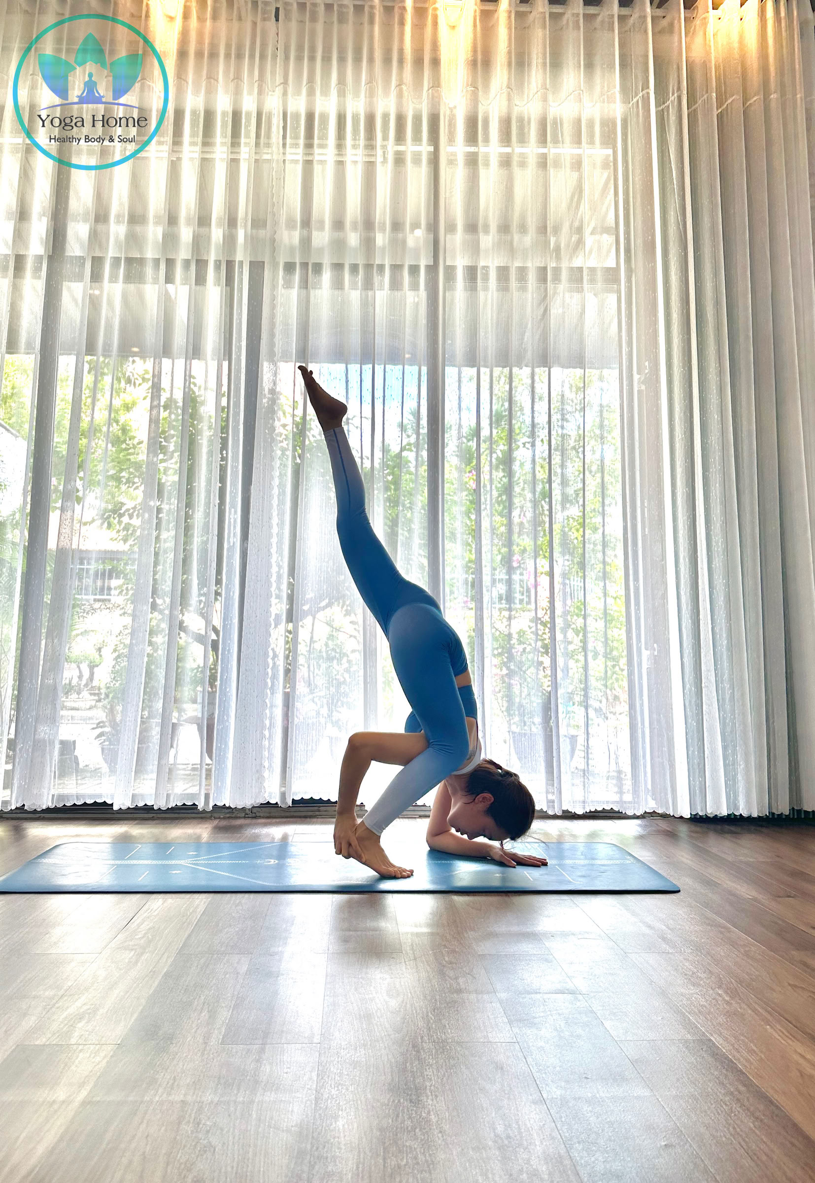 Formation de professeur de yoga de 200 heures à Yoga Home School
