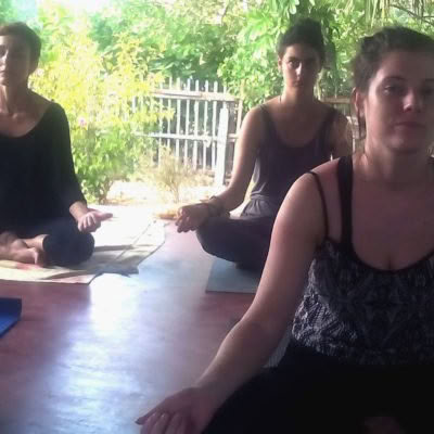 Cours de yoga zen de 21 jours – Harmonie du corps, de l’esprit et de l’âme
