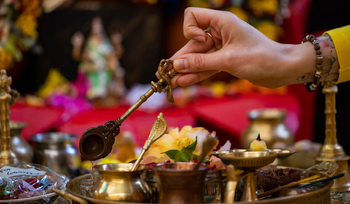 Cours d’Abhishekam