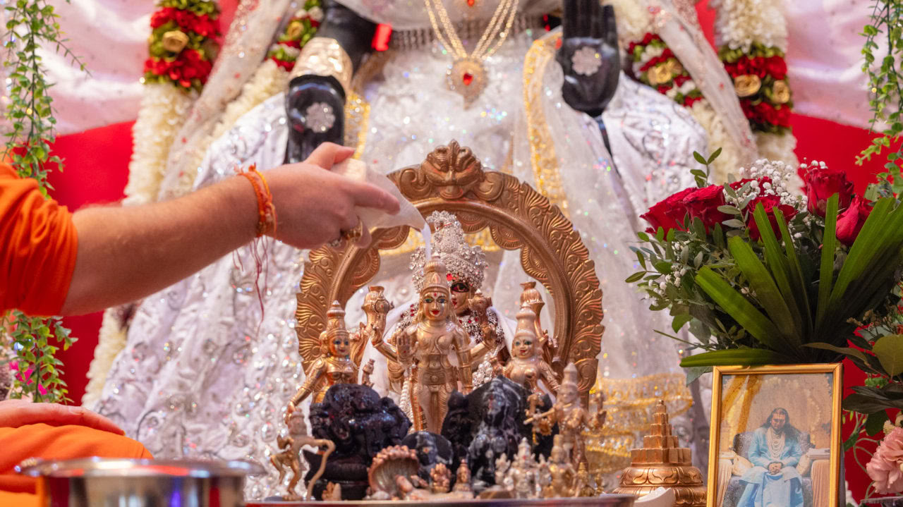 Cours d’Abhishekam