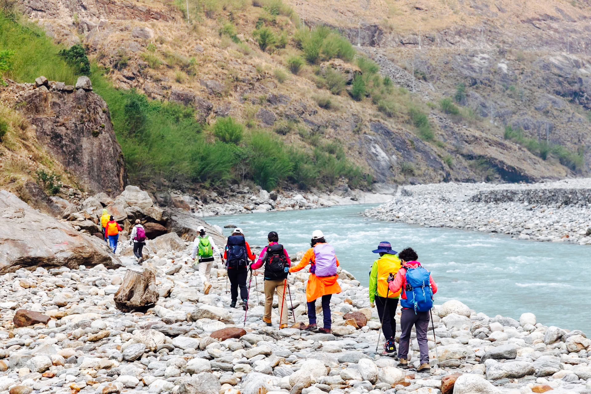 Trek de yoga sur le circuit de l’Annapurna avec le lac Tilicho