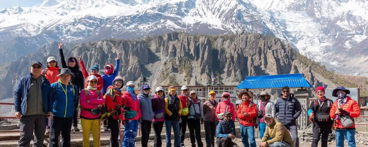 Trek de yoga sur le circuit de l’Annapurna avec le lac Tilicho