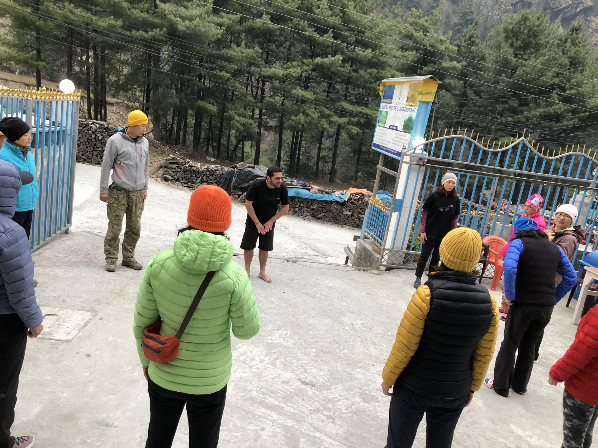 Immersion profonde de yoga au Népal