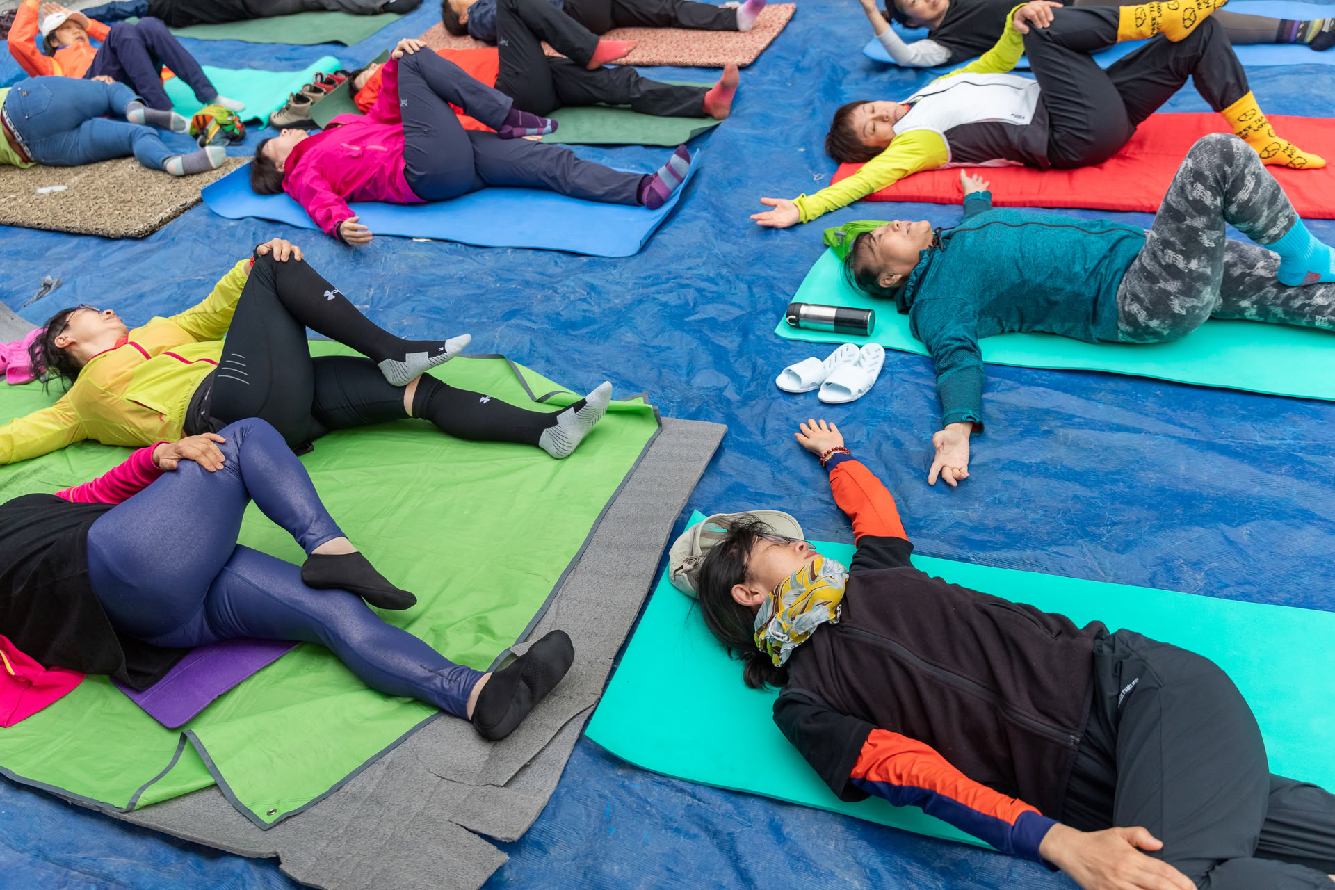 Tour de yoga au lever du soleil – demi-journée