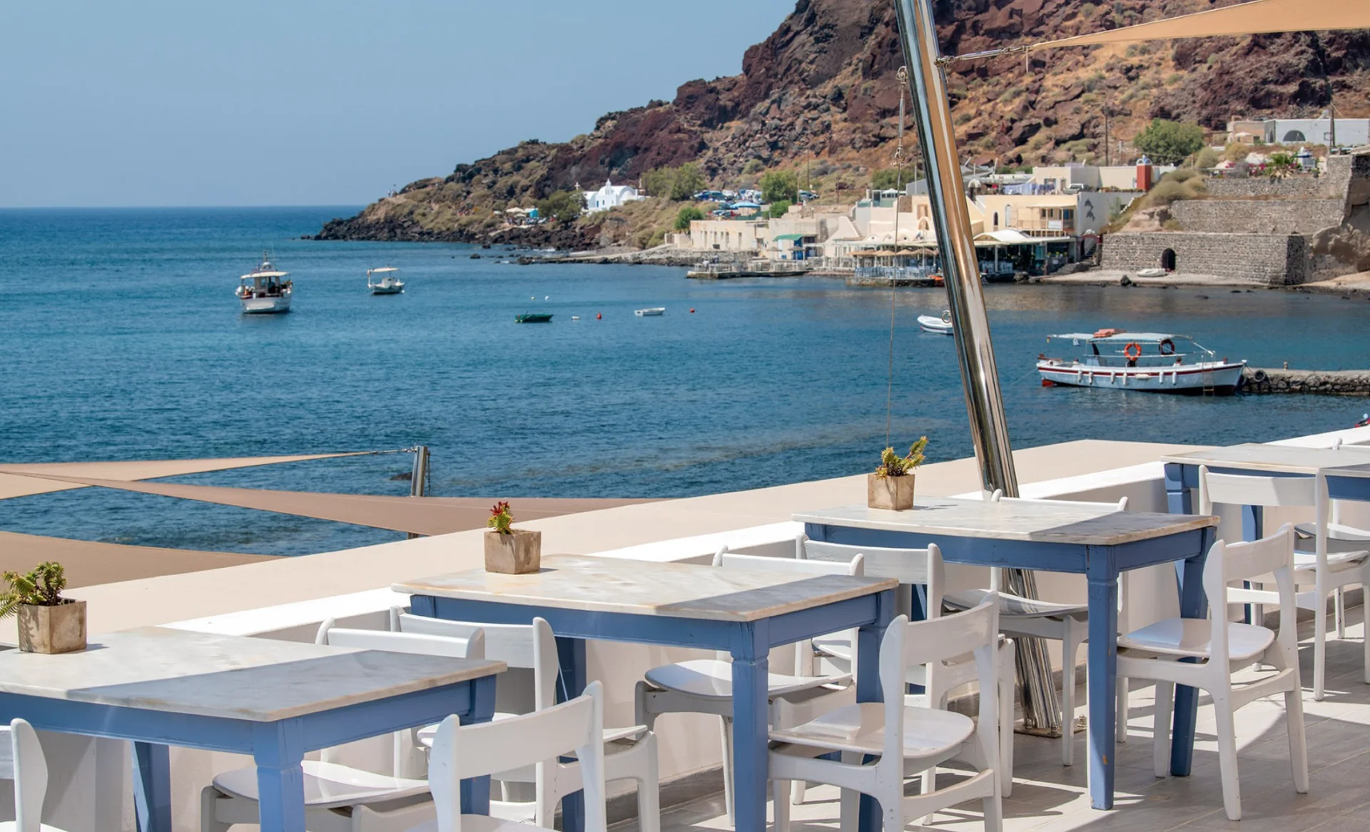 Vacances de yoga à Santorin
