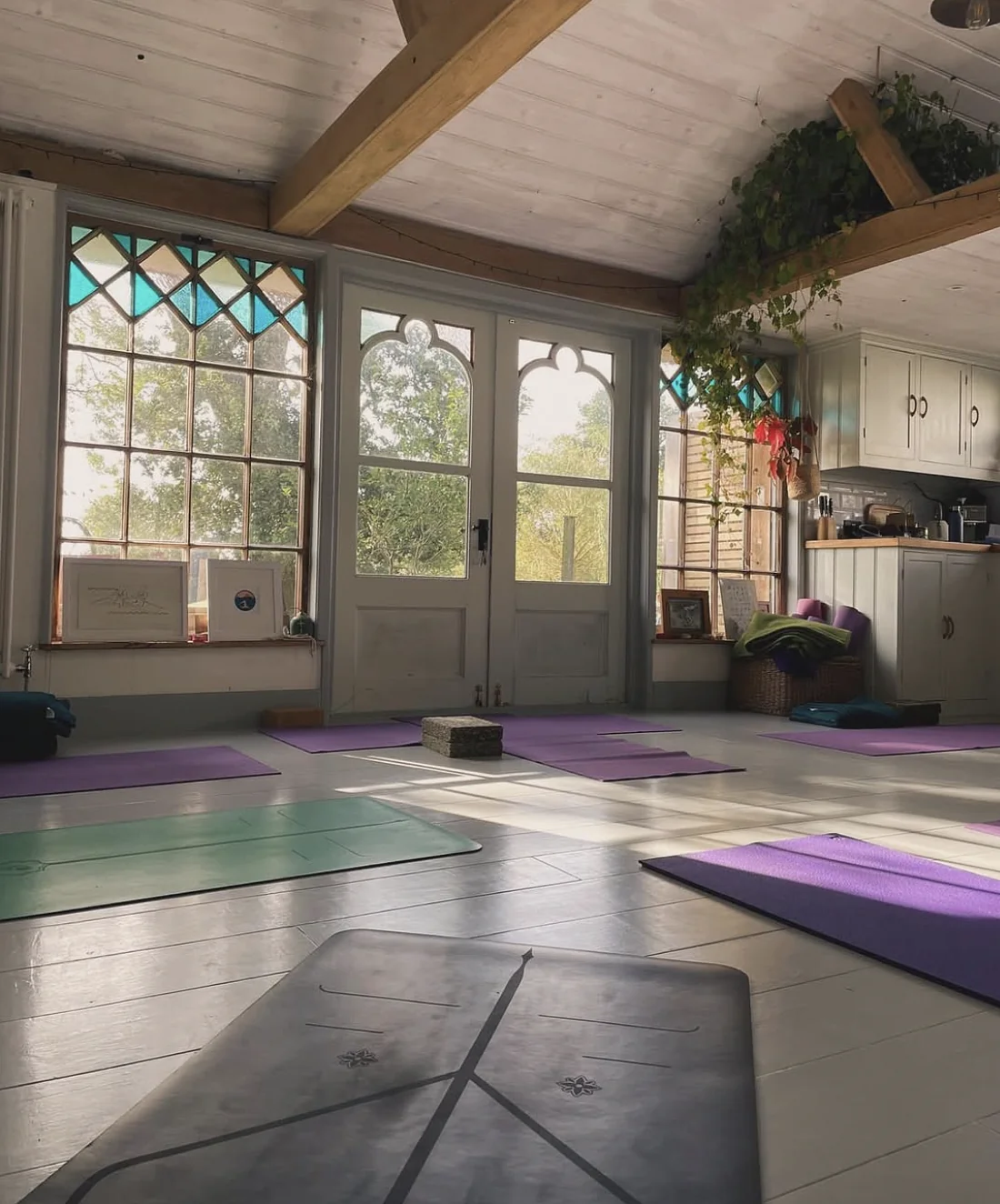 Retraite de yoga dans le Sud-Ouest de la France : une exploration de la créativité et du repos