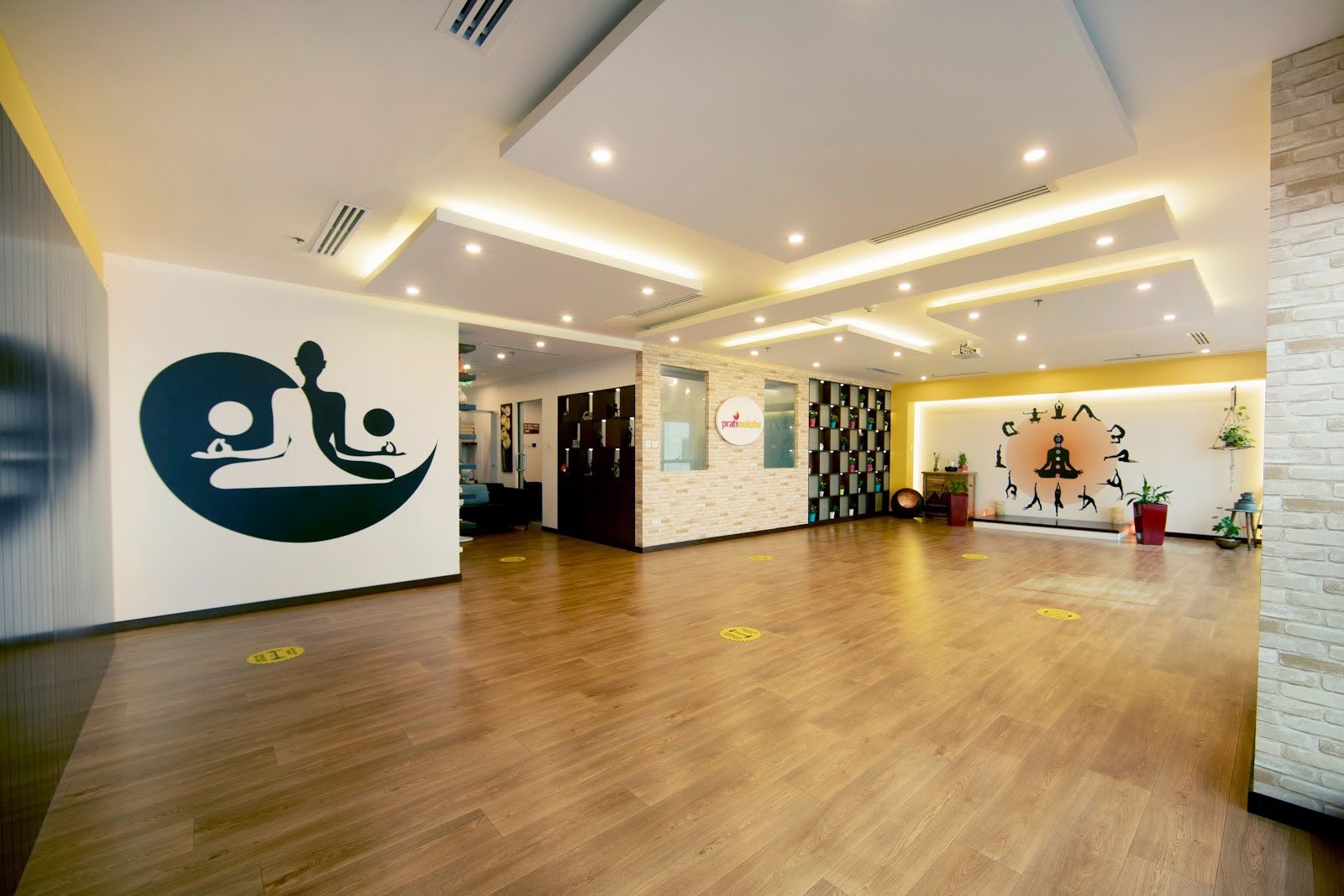 Pratimoksha Dubai - Le Centre de Yoga Enlighten