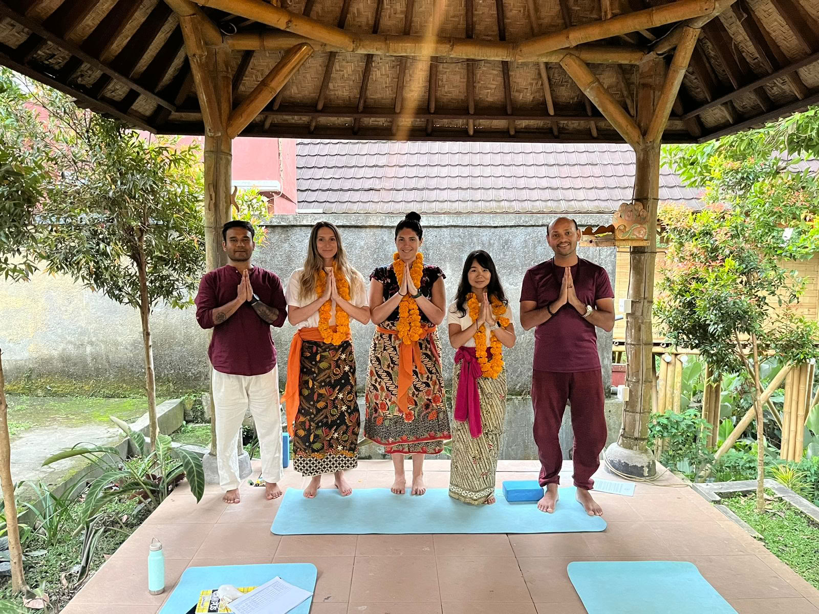 Bali Yoga Center - Cours de yoga et YTT à Ubud Bali