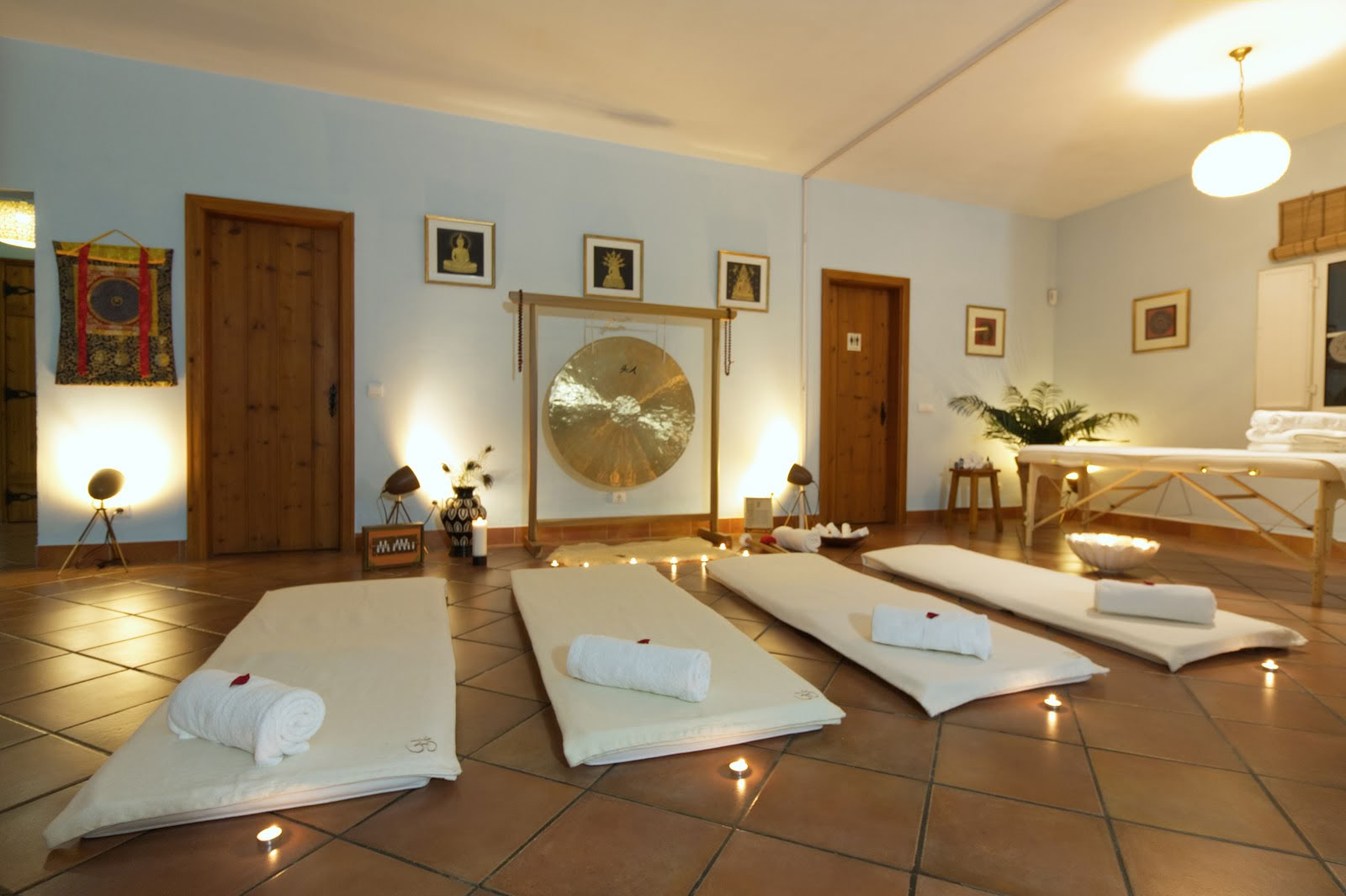 Tabula Rasa Retreat - Centre de traitement à l’ibogaïne préféré en Europe pour un traitement de luxe à l’ibogaïne | Clinique de thérapie | Addiction