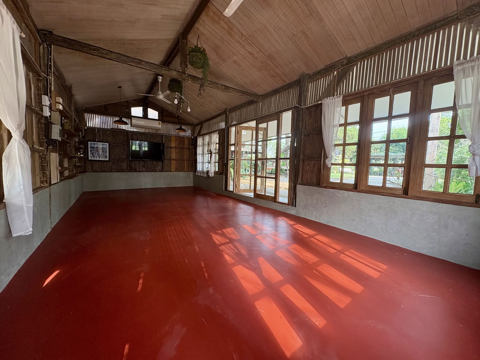 Luminaria Yogashala – École de yoga et retraite de yoga Chiang Mai