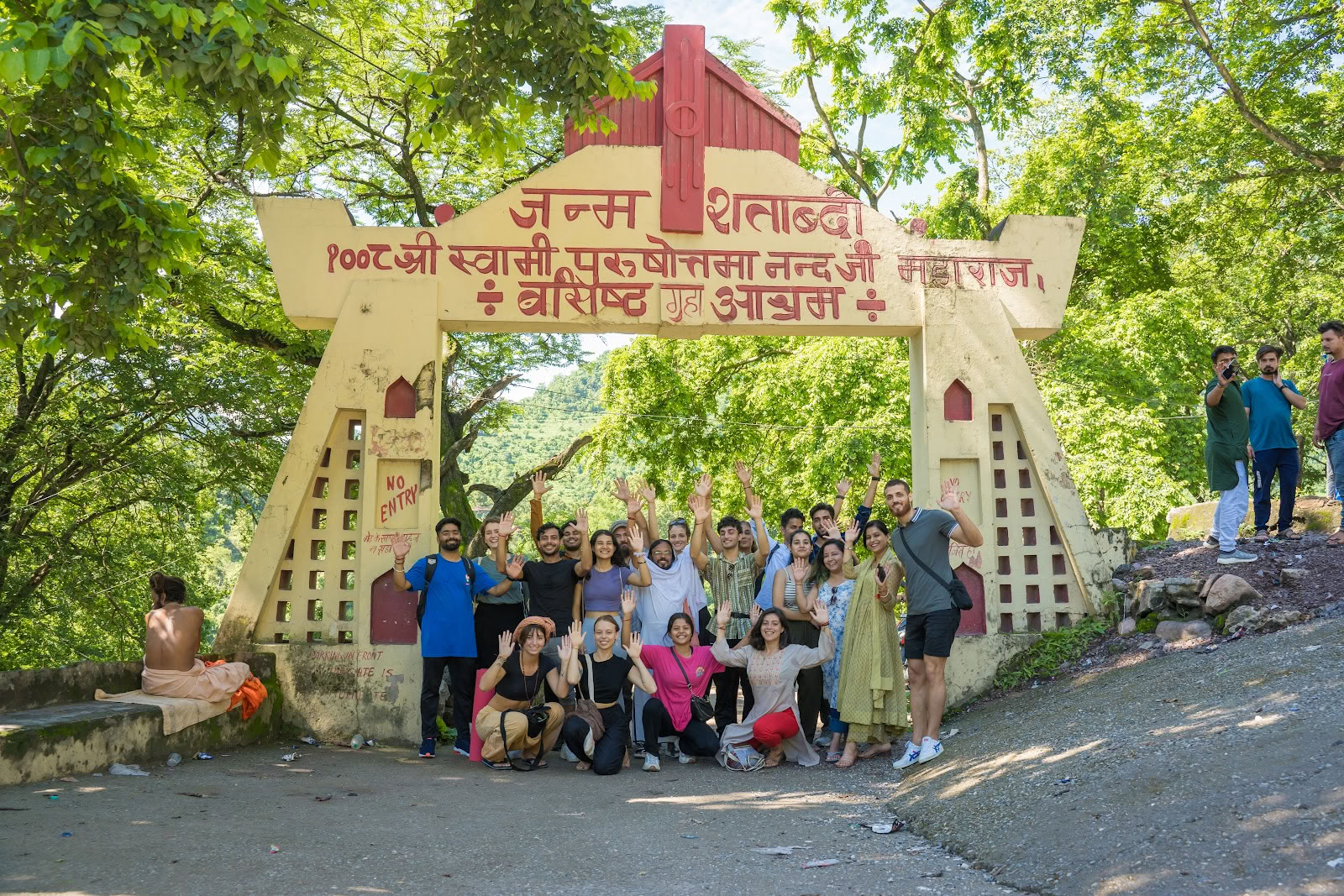 Samadhi Yoga Ashram - Meilleure école de yoga à Rishikesh, en Inde