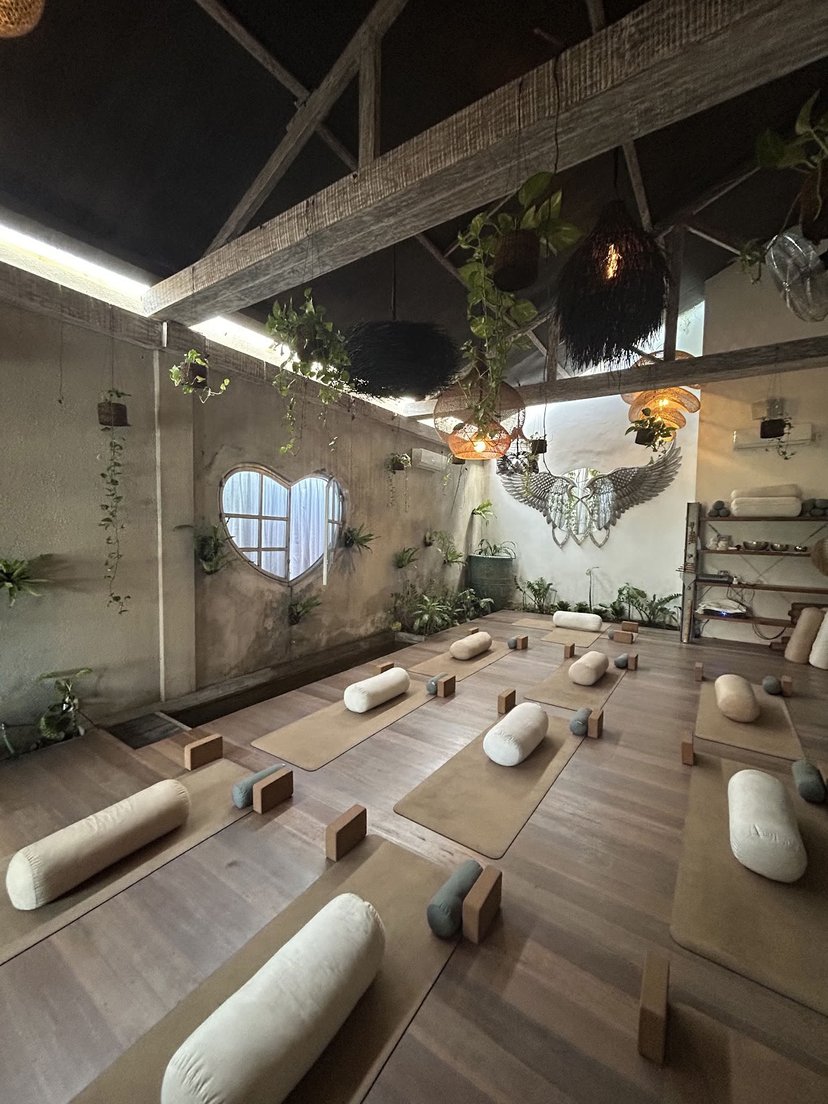 Heart Space Bali - Studio de Yin Yoga & Holistique